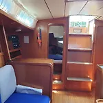 Bed And Boat Holiday Πλωτό κατάλυμα Λα Σπέτσια
