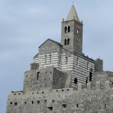 Bed And Boat Holiday Bådhotel La Spezia
