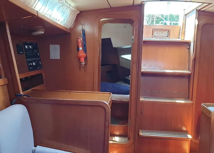 Bed And Boat Holiday Hotel en barco La Spezia