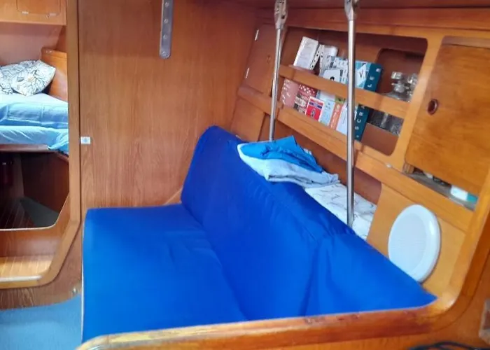 Bed And Boat Holiday * La Spezia