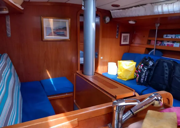 Bed And Boat Holiday Hotel en barco La Spezia