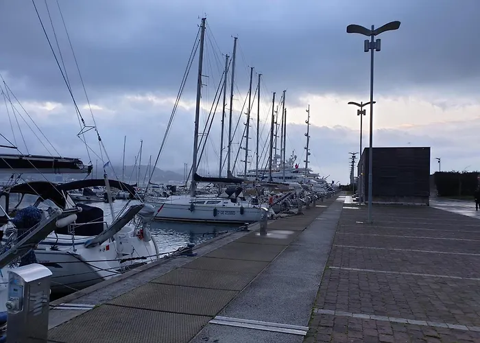 Hotel en barco Bed And Boat Holiday La Spezia