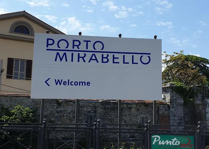 Bed And Boat Holiday Hotel en barco